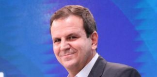 Prefeito do Rio de Janeiro, Eduardo Paes deixa o DEM e acerta filiação ao PSD