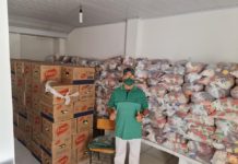 Prefeitura de Buritirama realiza distribuição de kits de alimentos aos alunos da rede municipal