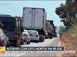 Cinco pessoas da mesma família que morreram em acidente em Goiás são enterradas na Bahia