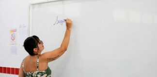 Projeto de lei que reajusta piso de professores é encaminhado à Assembleia Legislativa da Bahia