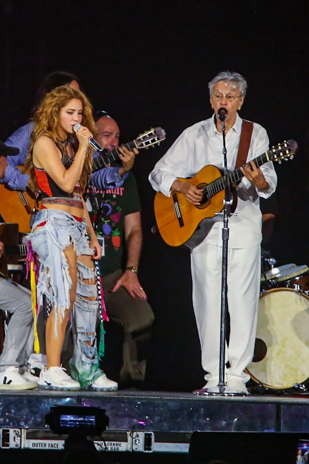 Shakira-e-Caetano-9