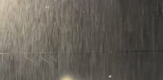 Chuva fora de época surpreende moradores no Oeste da Bahia durante a madrugada