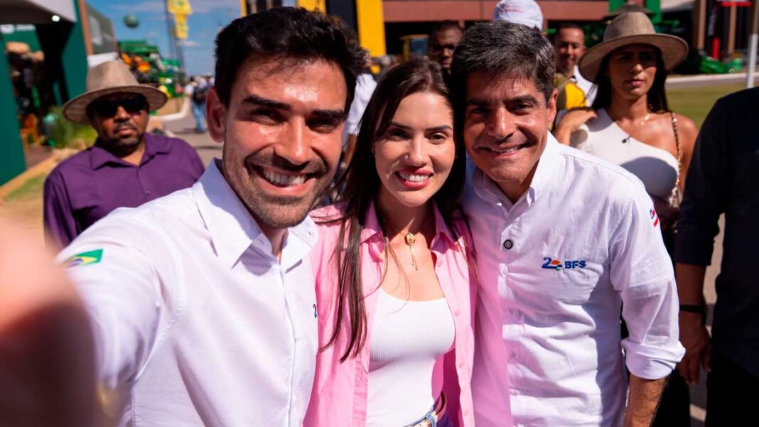 06-cinthya-maraba-amplia-visibilidade-durante-a-bahia-farm-show